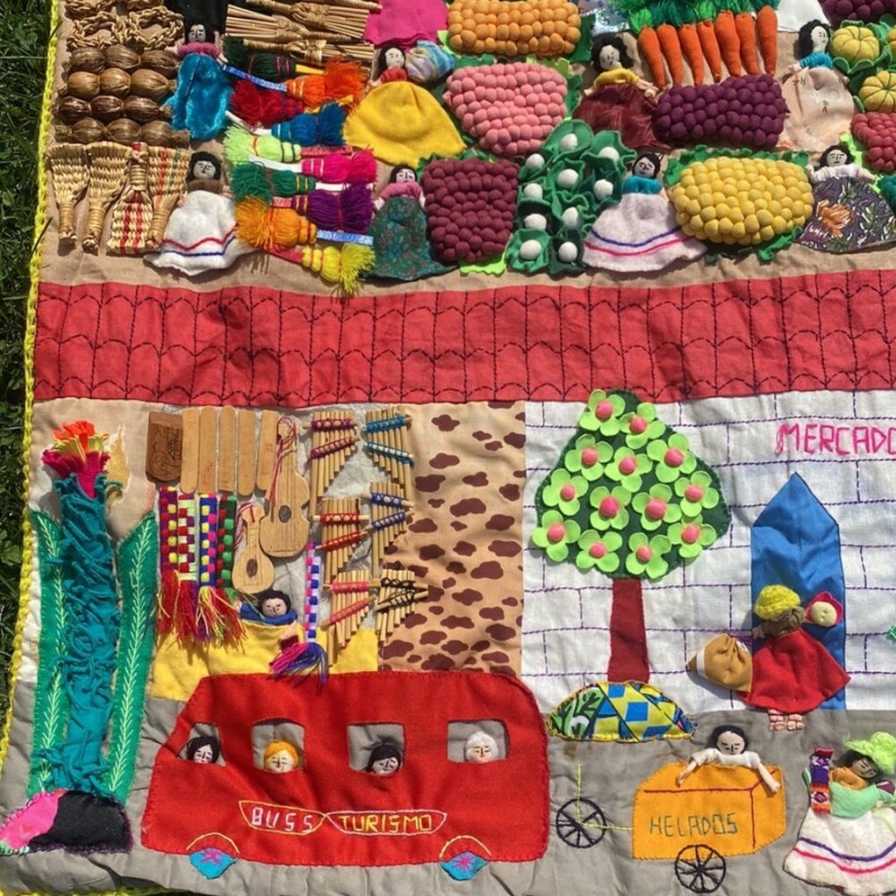 Vintage Peruvian Arpillera Wall Tapestry Handcrafted Folk Art Large - Picture 9 of 13